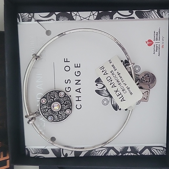 A set of three (3) Alex & Ani bracelets - Picture 3 of 5